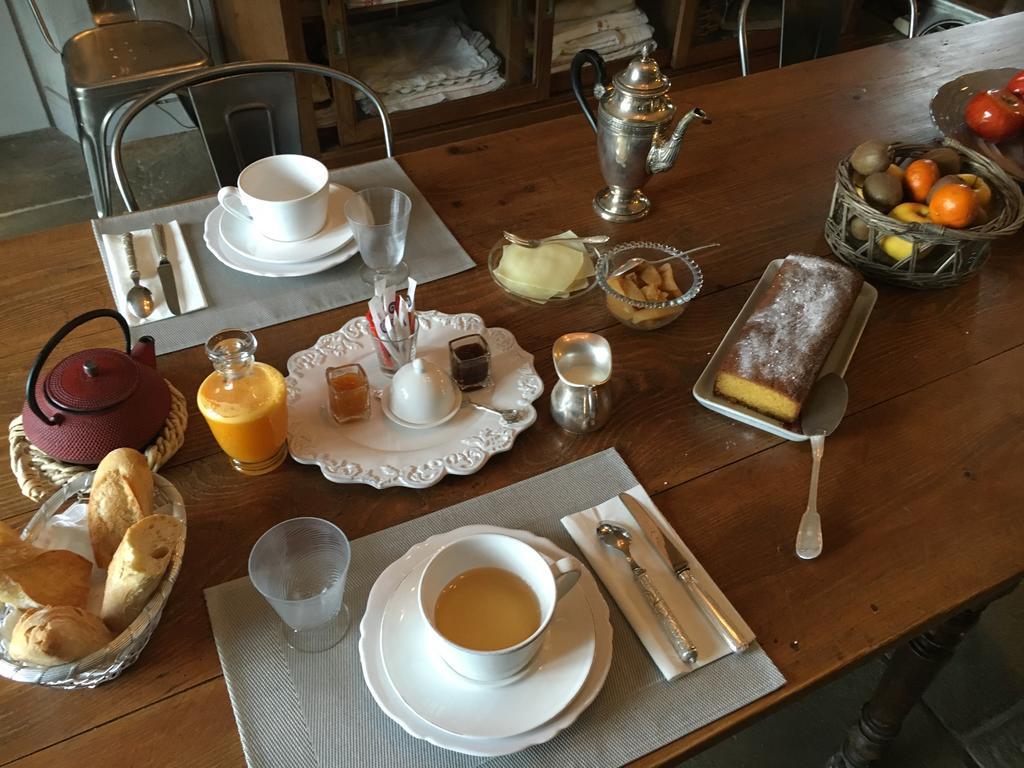 Les Volets Bleus Bed & Breakfast Arcangues Exterior foto