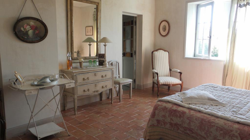 Les Volets Bleus Bed & Breakfast Arcangues Exterior foto