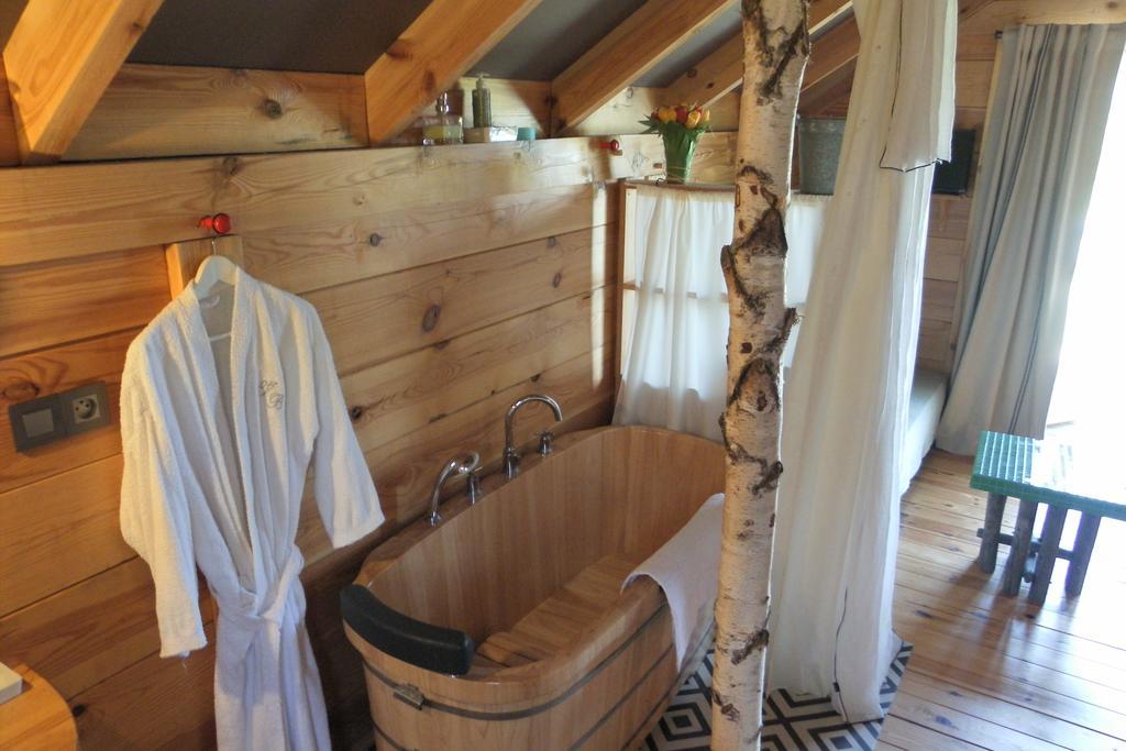 Les Volets Bleus Bed & Breakfast Arcangues Exterior foto