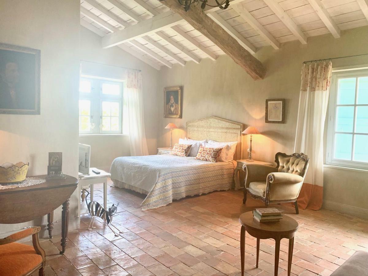 Les Volets Bleus Bed & Breakfast Arcangues Exterior foto